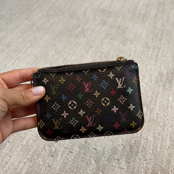 Louis Vuitton Handbags - LOUIS VUITTON KEY CASE
